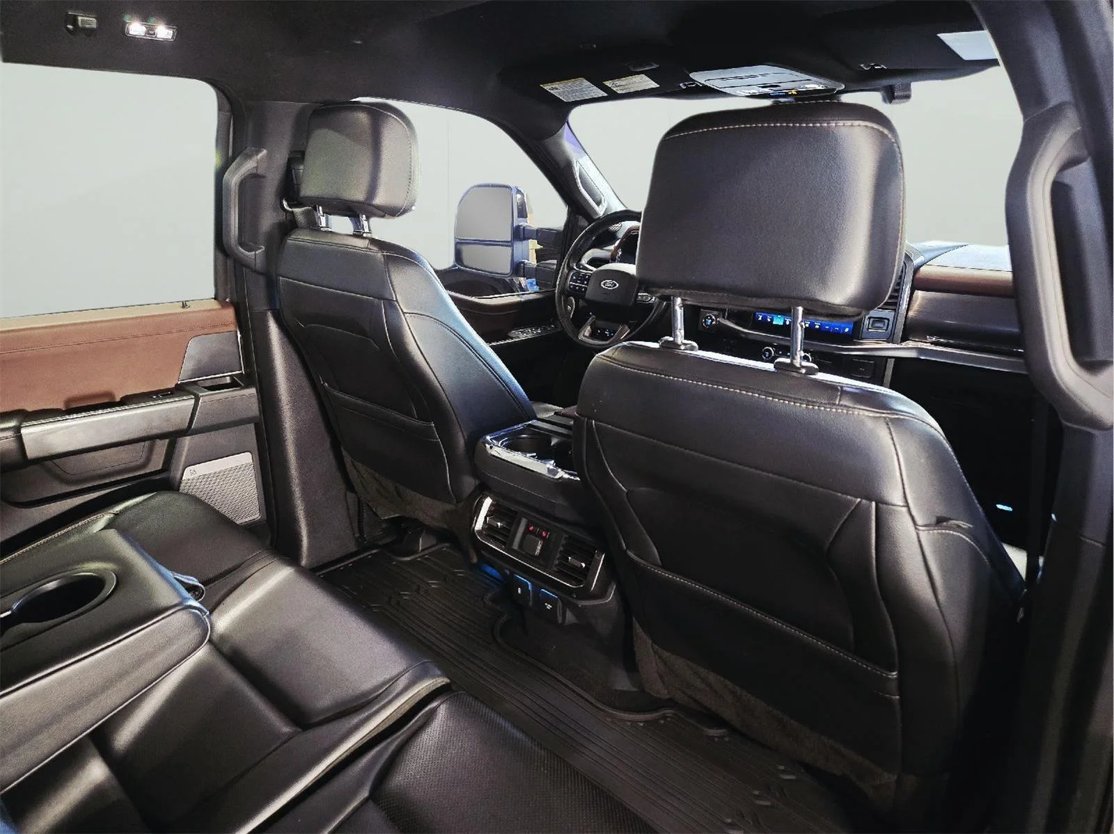 Used 2023 Carbonized Gray Ford LARIAT image 53