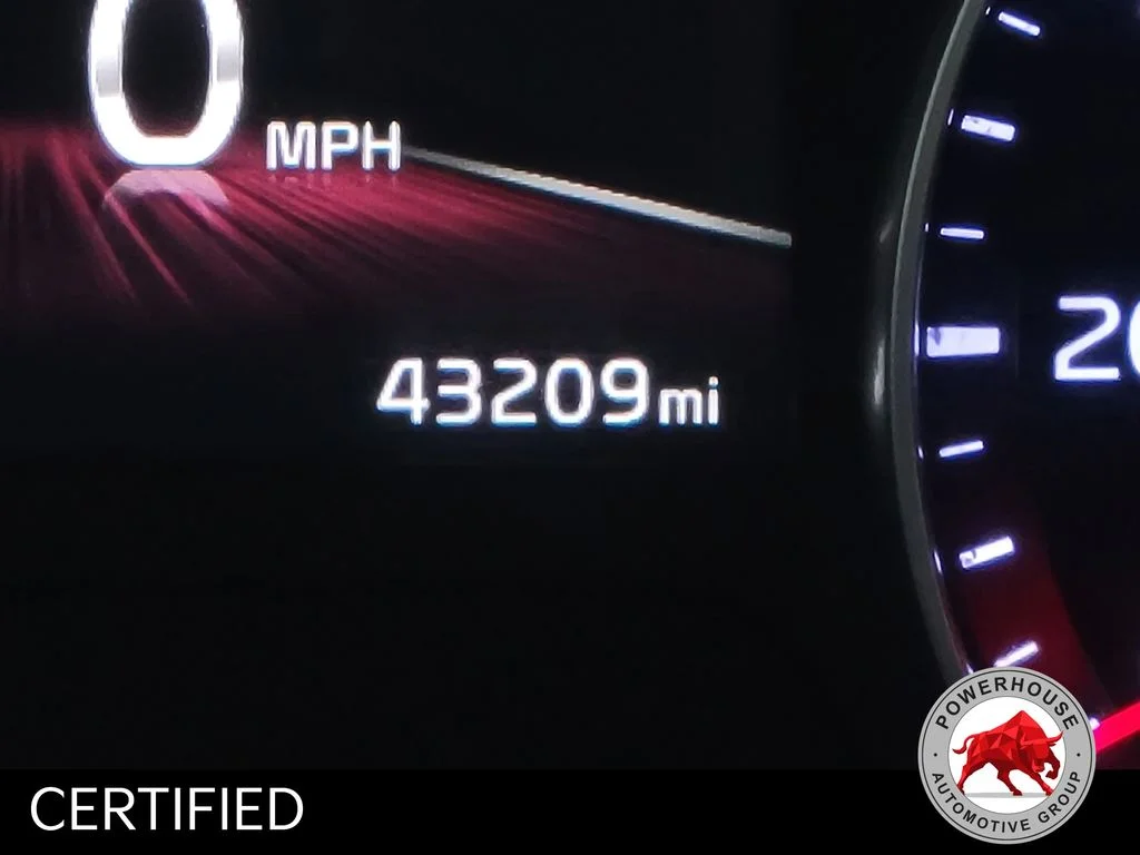 Used 2024 Red Kia LXS image 31