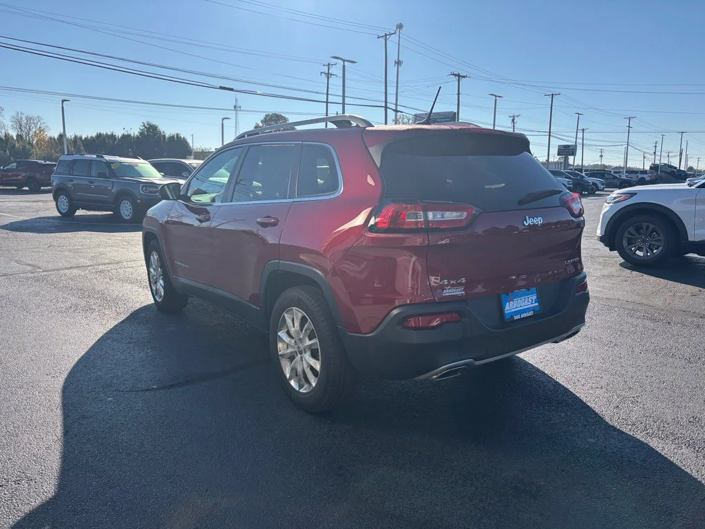 Used 2015 Red Jeep Limited image 7