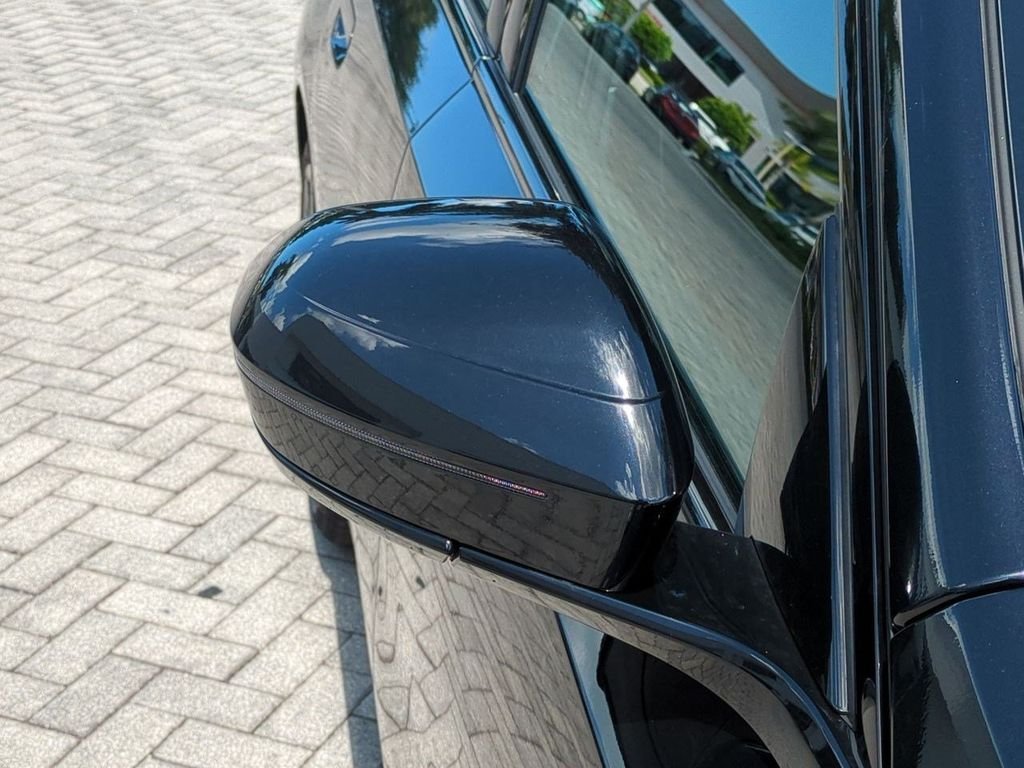 New 2027 Black Sapphire Metallic BMW 530i image 12