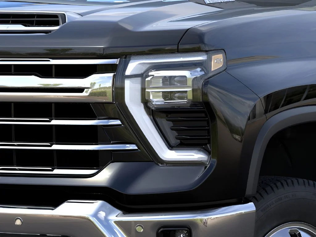 2025 Chevrolet Silverado 3500HD LTZ - Photo 20