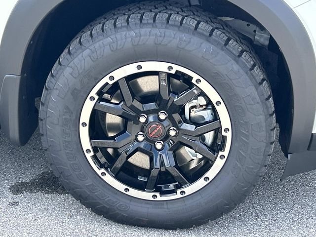 New 2026 Everest White Pearl TriCoat Nissan Rock Creek® image 9