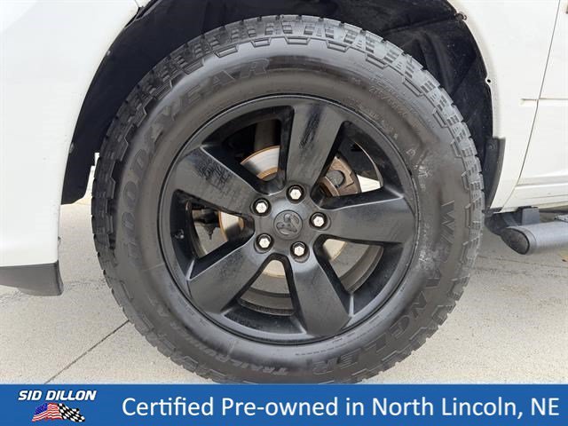 Used 2019 Bright White Clearcoat Ram Express image 9