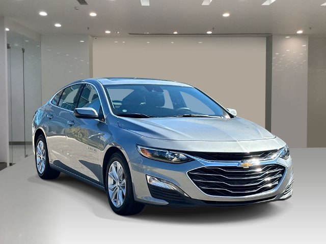 Used 2024 Gray Chevrolet LT image 6