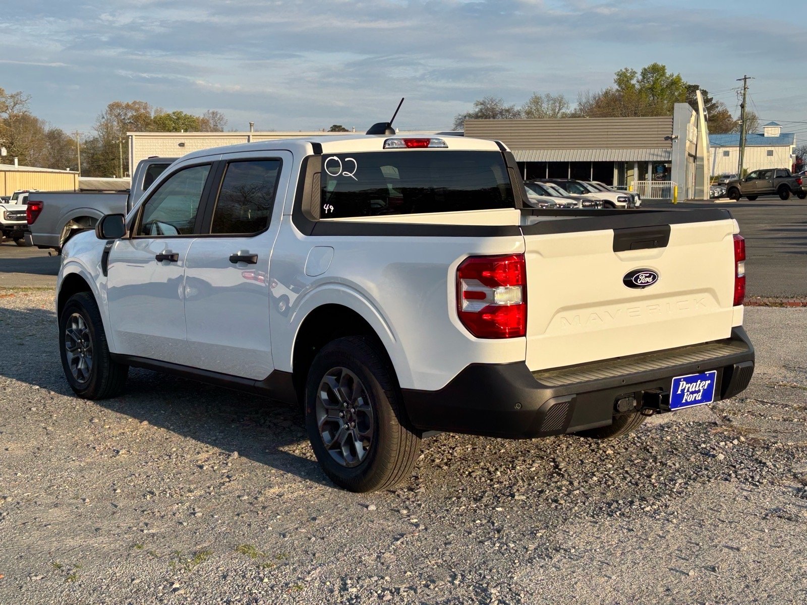 New 2026 Oxford White Ford XLT image 4