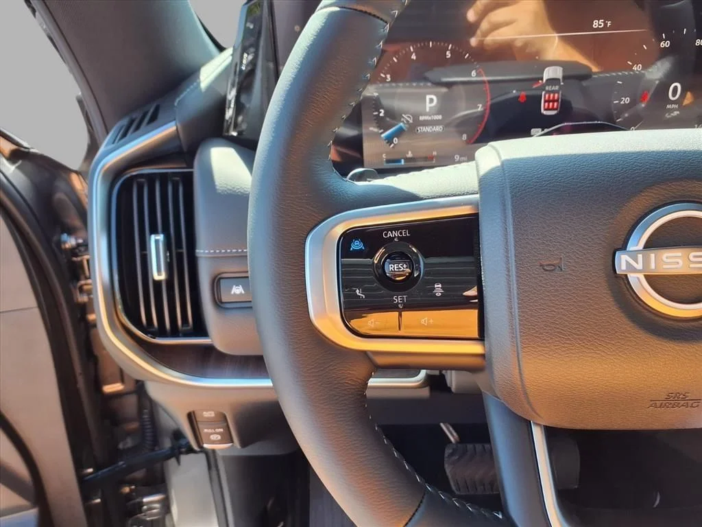 2026 Nissan Armada SL - Photo 9