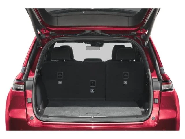 Used 2025 Gray Jeep Altitude image 13