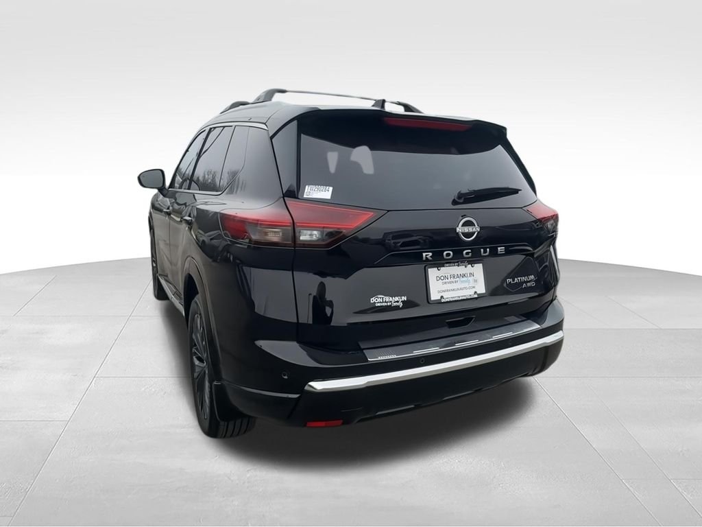 2026 Nissan Rogue Platinum - Photo 7