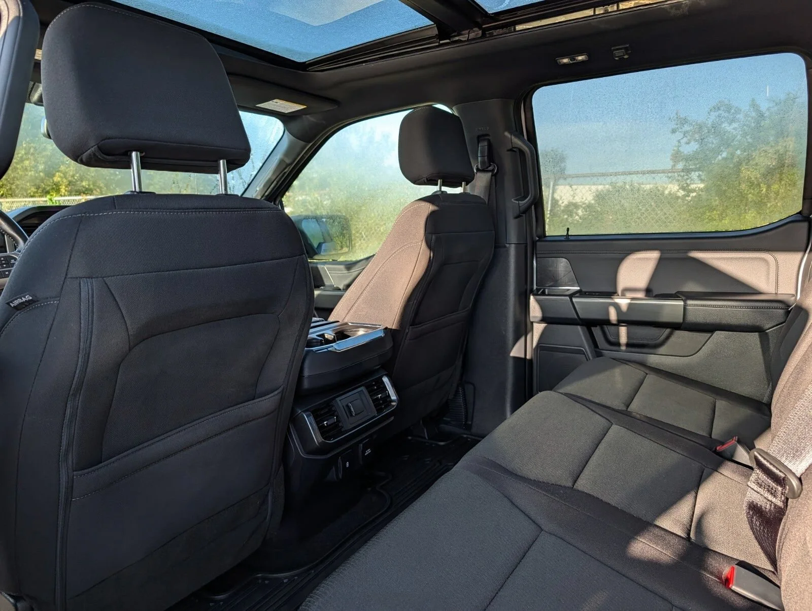 Used 2022 Silver Ford XLT image 27