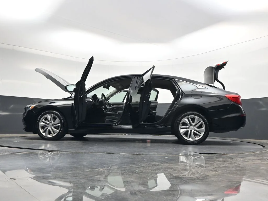 Used 2020 Crystal Black Pearl Honda LX image 53