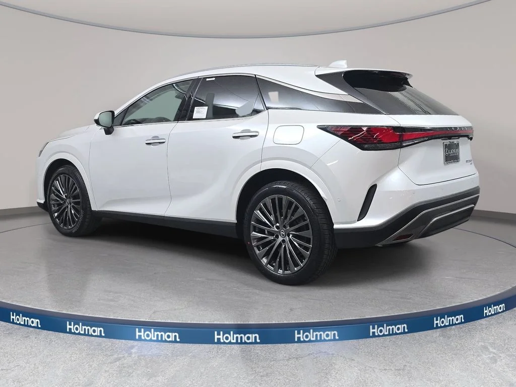 New 2026 Eminent White Pearl Lexus LUXURY image 7