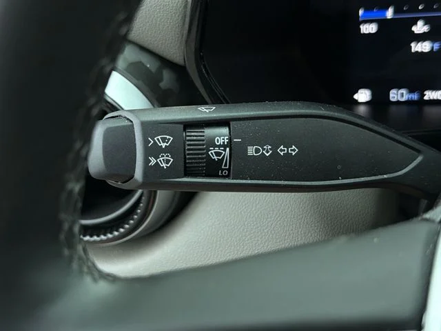 Used 2024 Black Chevrolet ZR2 image 32