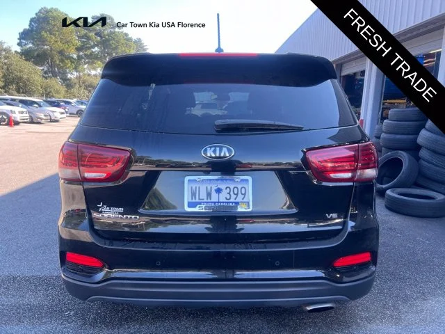 Used 2020 Black Kia S image 3