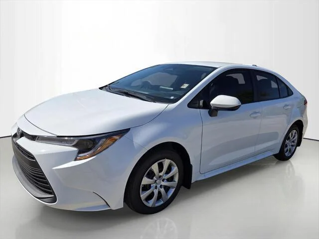 Used 2026 Ice Cap Toyota LE image 8