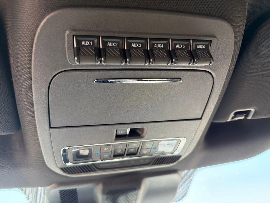 Used 2023 White Ford Raptor image 6