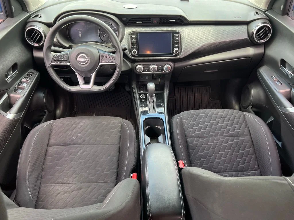 Used 2023 Blue Nissan SV image 11