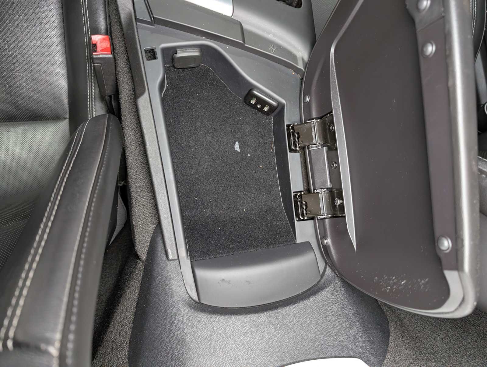 Used 2019 Arctic White Chevrolet 1LT image 20