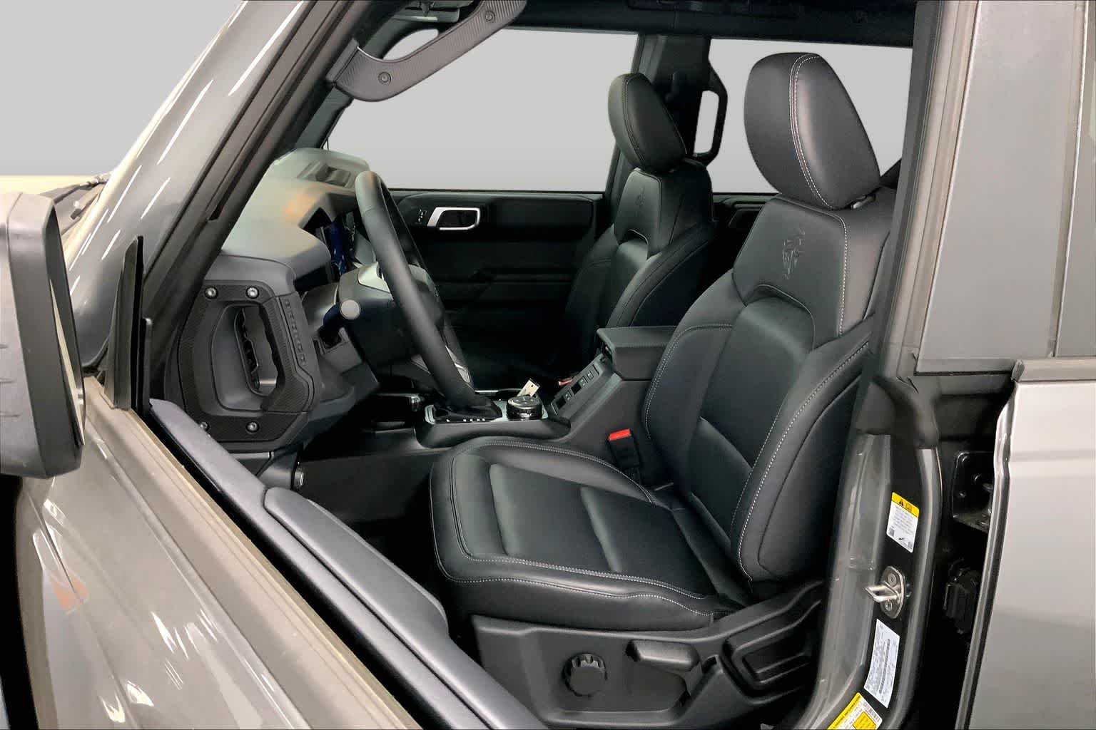New 2026 Carbonized Gray Metallic Ford Badlands® image 8