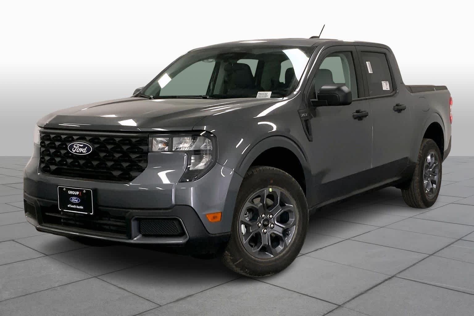 New 2026 Carbonized Gray Metallic Ford XLT image 22