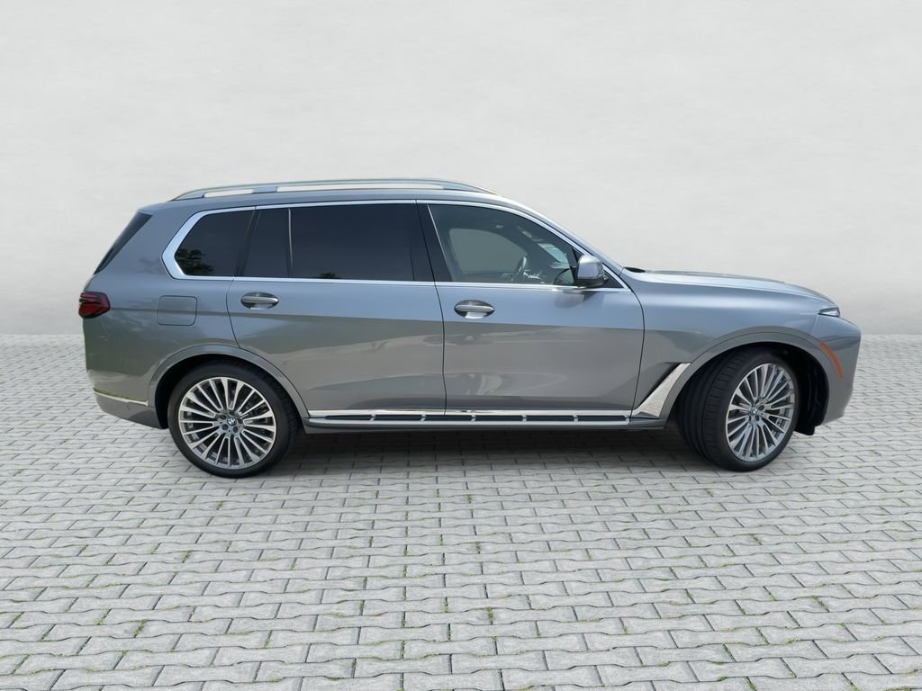 New 2027 Gray BMW xDrive40i image 9