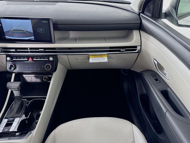 New 2026 White Hyundai SEL FWD image 35