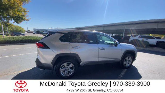 Certified Used 2025 SILVER SKY METALLIC Toyota  image 8