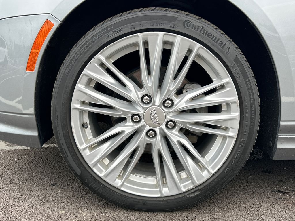 Used 2024 Silver Cadillac Premium Luxury image 31