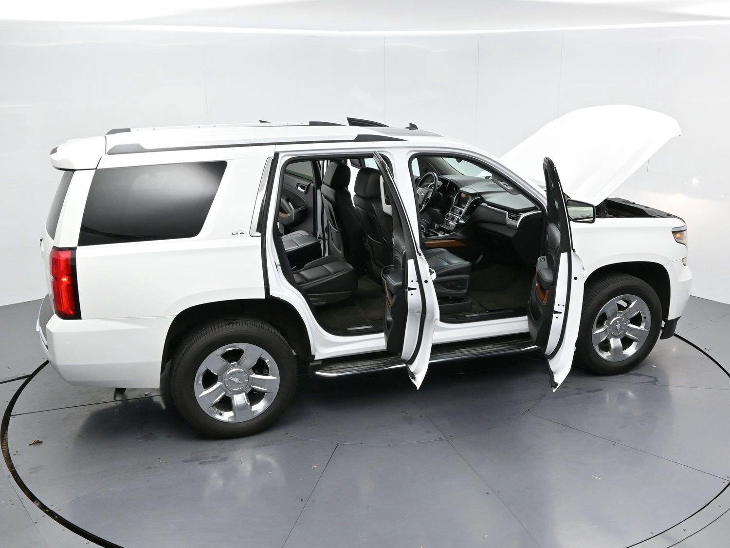Used 2015 SUMMIT WHITE Chevrolet LTZ image 41