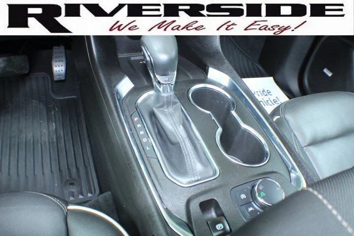 Used 2023 Sterling Gray Metallic Chevrolet Premier image 12