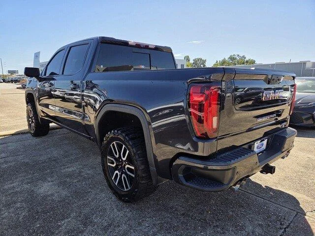 Used 2022 Titanium Rush Metallic GMC AT4 image 3