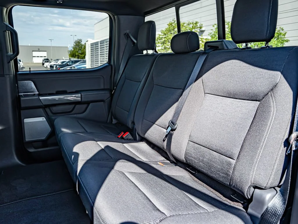 Used 2023 Area 51 Blue Ford XLT image 36