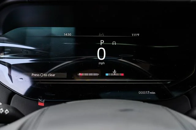 New 2026 Charente Grey Land Rover SE image 24