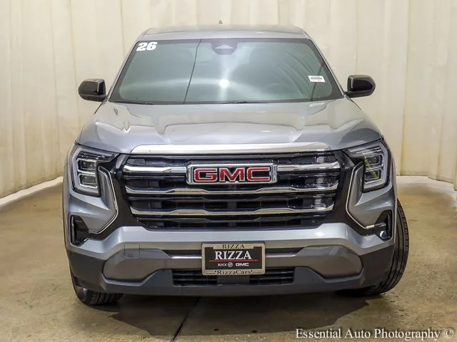 Used 2026 Silver GMC Elevation image 7
