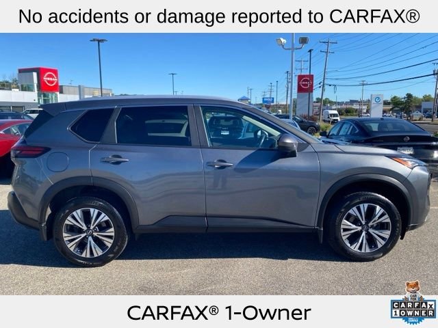Used 2023 Gun Metallic Nissan SV image 2