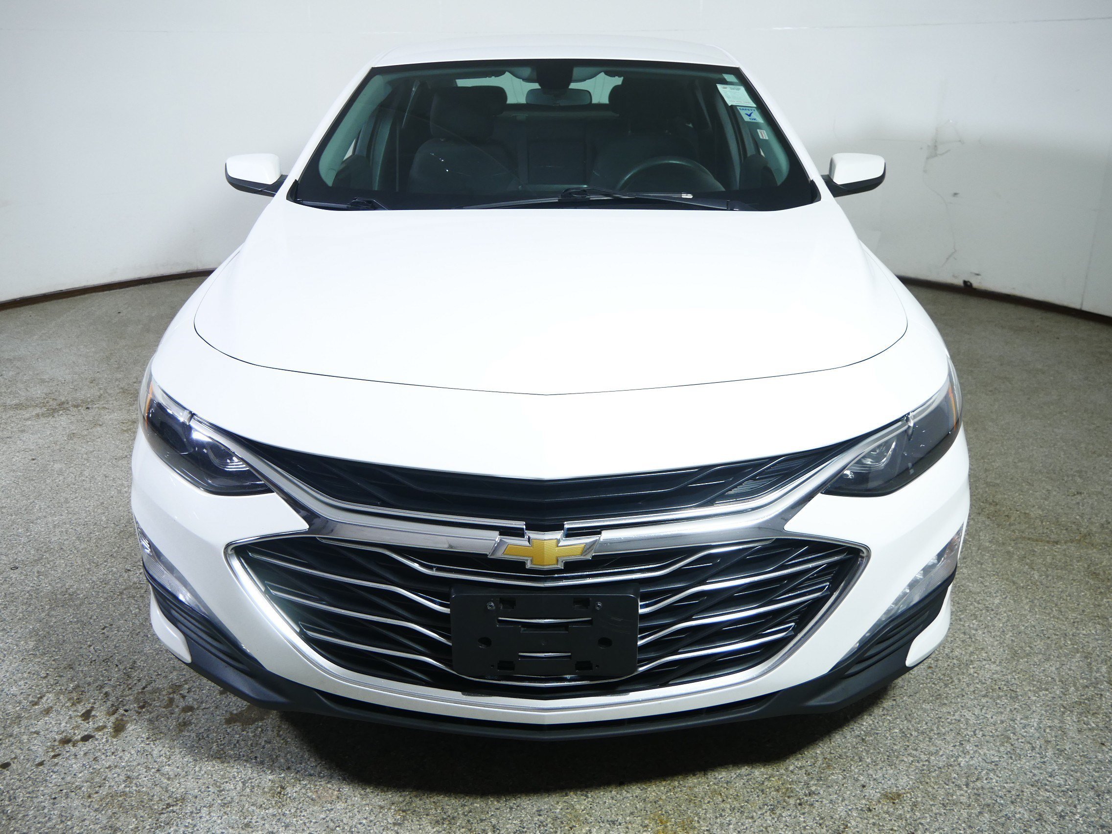 Used 2020 SUMMIT WHITE Chevrolet LT image 2