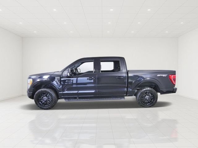 Used 2021 Black Ford XLT image 4