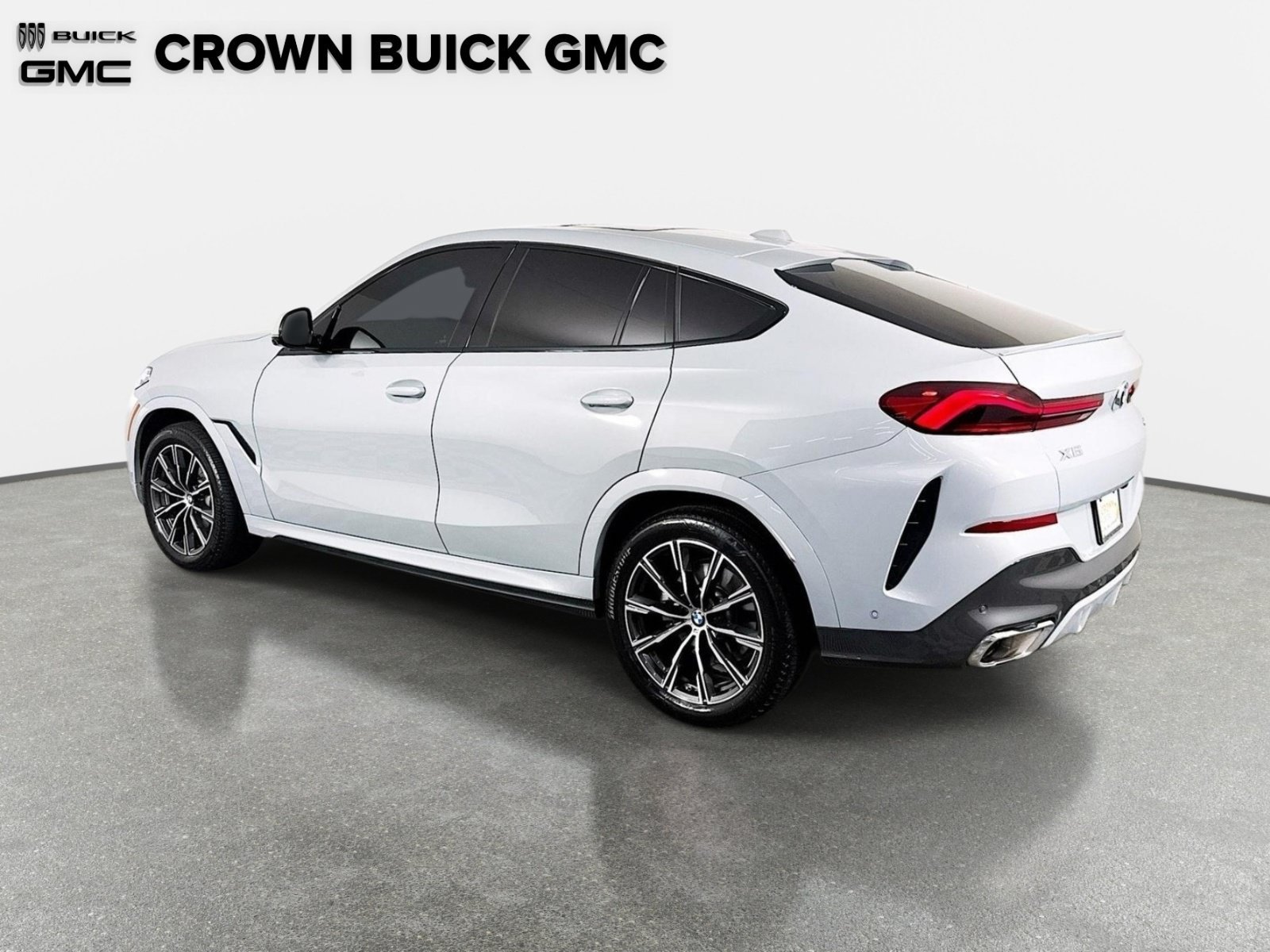 Used 2025 Gray Metallic BMW xDrive40i image 7