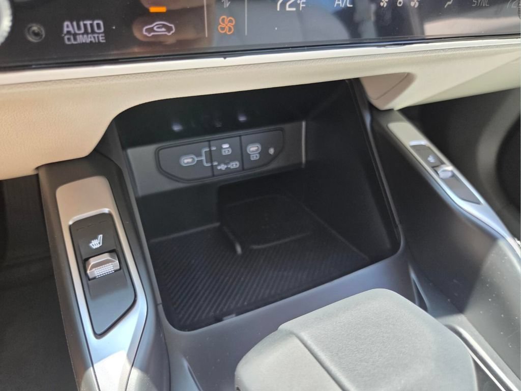 2026 Kia Sorento EX - Photo 22