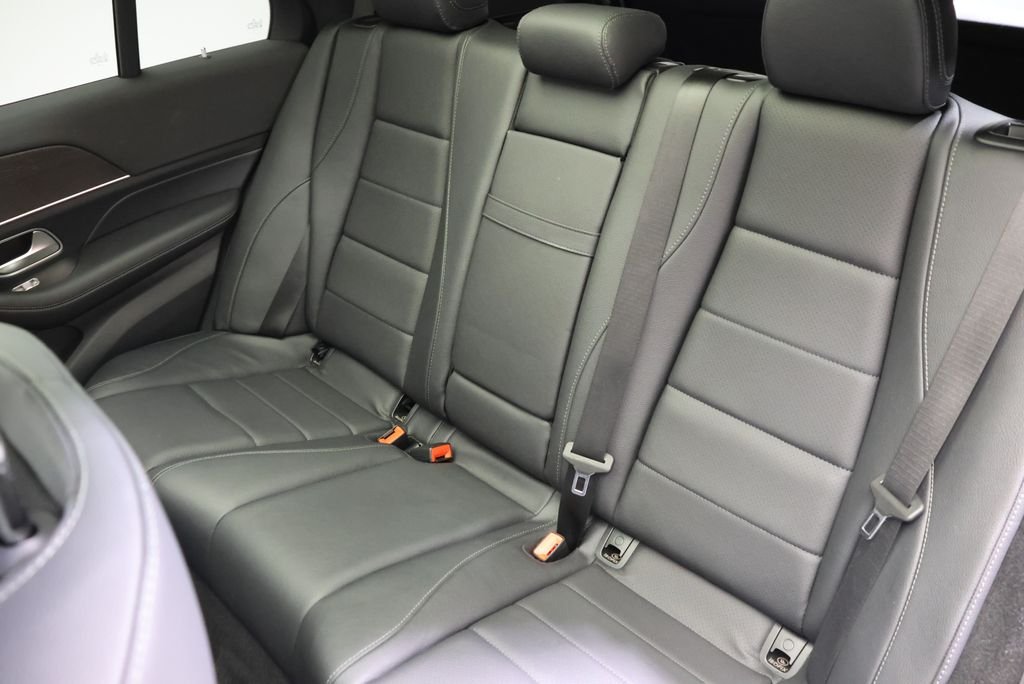 Certified Used 2024 Polar White Mercedes-Benz GLE 450 image 47