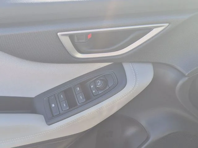Used 2022 Blue Subaru Base image 13