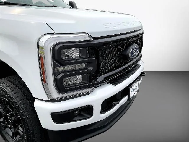 New 2026 Oxford White Ford F-250® XL image 63