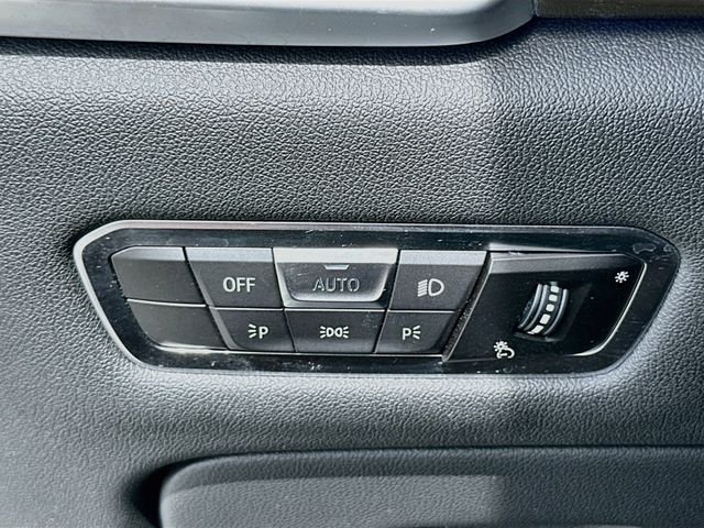 Certified Used 2022 Gray BMW sDrive40i image 10