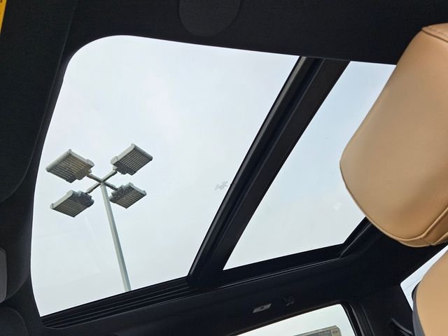 New 2026 Star White Metallic Tri-Coat Ford Lariat image 18