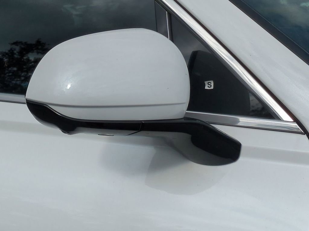 New 2026 White Genesis 2.5T ADVANCED image 39