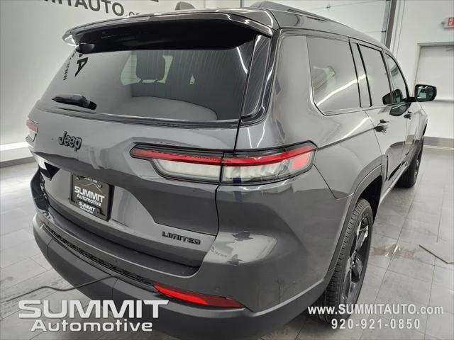 New 2025 Baltic Gray Metallic Clear-Coat Exterior Paint Jeep Limited image 17