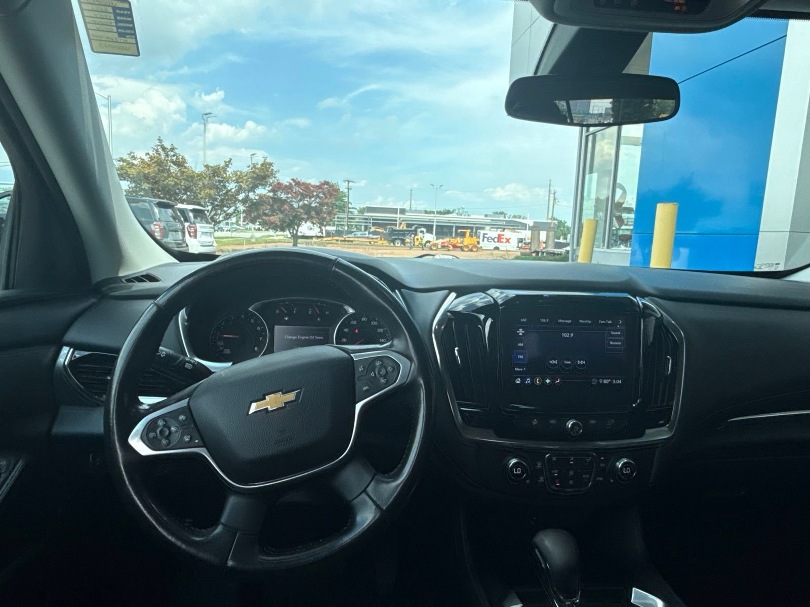 Used 2021 Chevrolet Traverse 1LT with VIN 1GNEVGKW3MJ221469 for sale in East Hartford, CT
