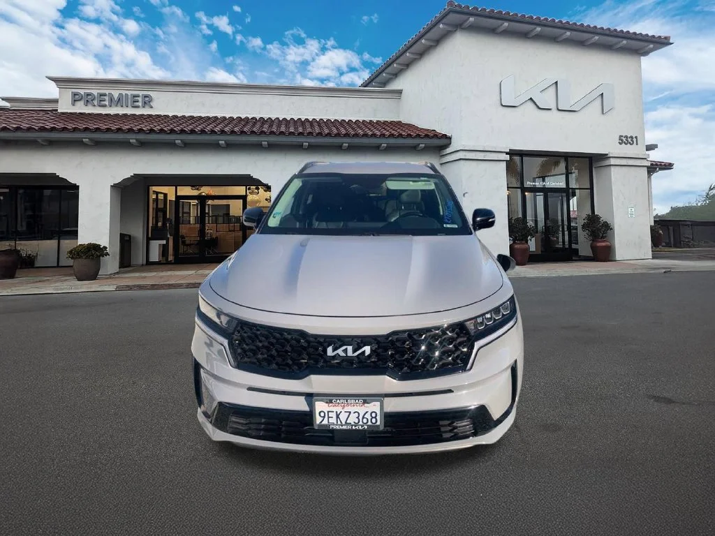 Certified Used 2022 Gray Kia EX image 3