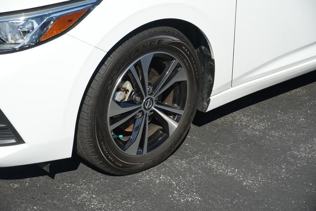 Used 2022 White Nissan SV image 8