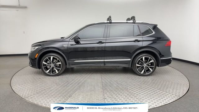Used 2023 Black Volkswagen 2.0T SEL R-Line image 5