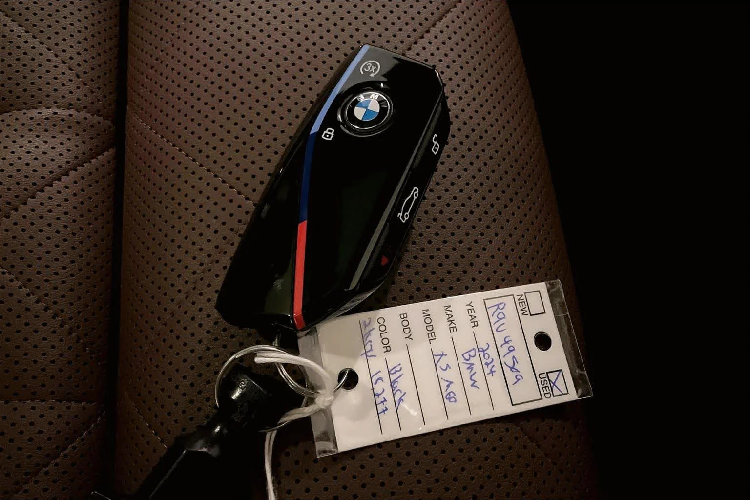 Certified Used 2024 Black Sapphire Metallic BMW M60i image 14